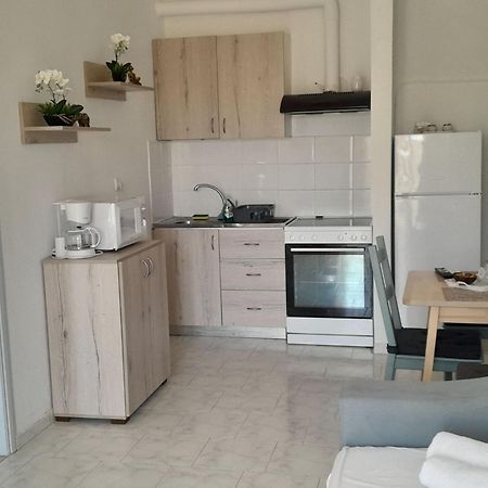 Sun Beach Apartments In Chania 09 11 Exterior photo